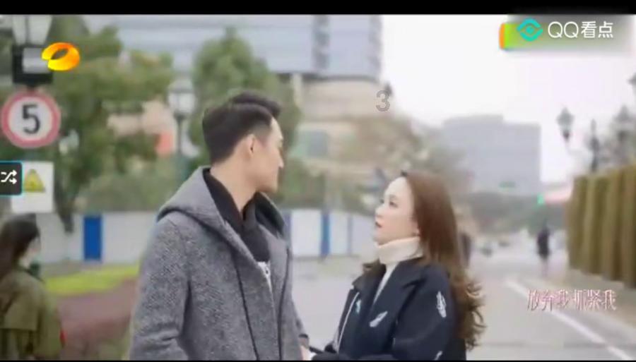 奔驰ICR改色膜杏仁奶咖，妥妥的甜妹专属色调！
