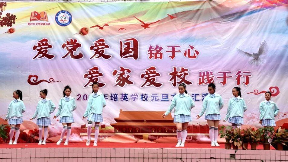 苏轼来到儋州，这里被称为是中原人“十去九不还”的绝地