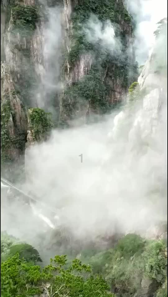非人哉:妈祖请徐哼唧做冰雕头型,自创双马尾美翻,烈烈惨遭暴击
